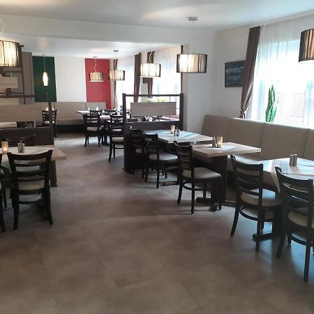 Weinhaus Hotel Norddeich  Extérieur photo